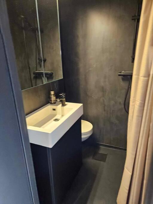 A Cheaper Option To Hotel Олесунн Экстерьер фото